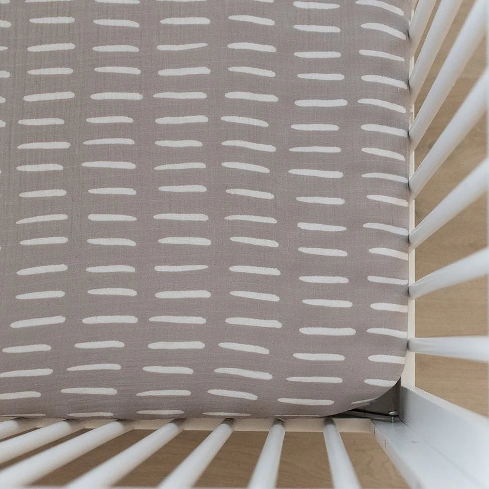 Mebie Baby Muslin Crib Sheet