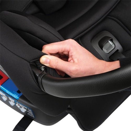 Nuna RAVA Convertible Car Seat - Baby Laurel & Co.