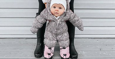 Stonz Baby Puffer Booties – Baby Laurel - Main Image